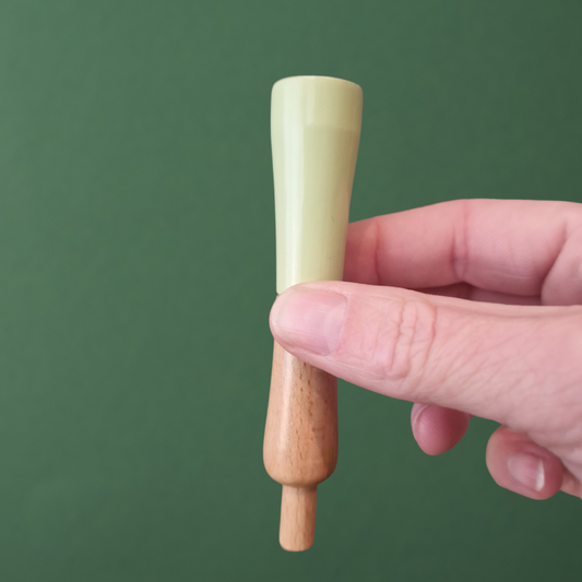 Luxe groene houten Viltnaaldhouder