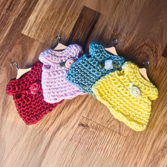 Miniatuur jurkje voor naaldvilten