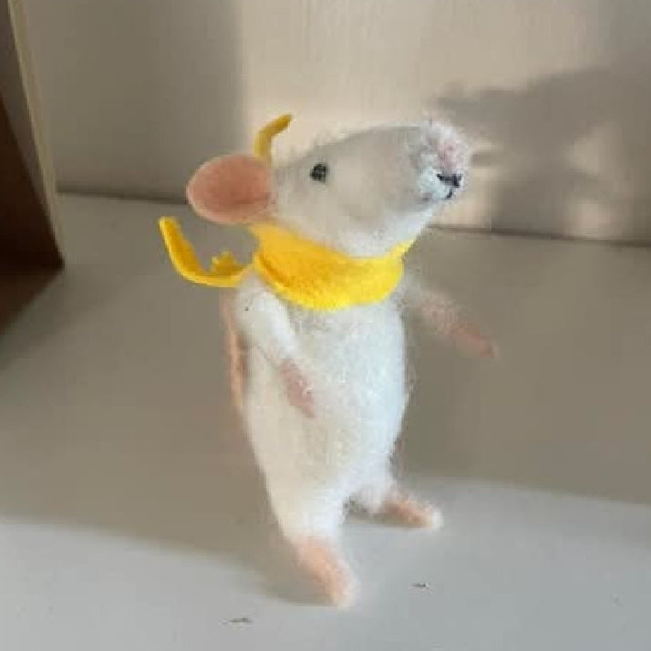 needle felt mouse